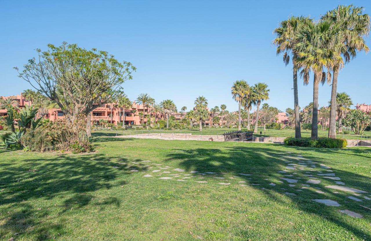 Banus 10 Minutos Villa Estepona Exterior photo